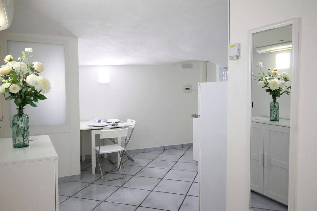 San Mattia Home-Quartierispagnoli Неаполь Экстерьер фото
